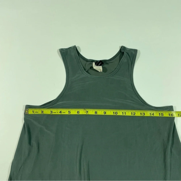 Onzie Flow Sleeveless Tank Top Glossy Grey One Size Side Slits - Picture 7 of 8